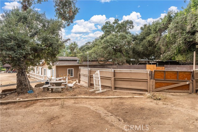 Detail Gallery Image 12 of 27 For 175 Mount Olive Dr, Bradbury,  CA 91008 - 5 Beds | 3/1 Baths