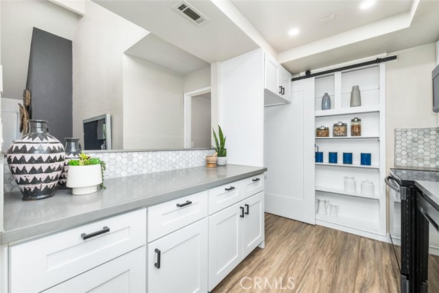 Detail Gallery Image 11 of 30 For 3401 E Wilton St #302,  Long Beach,  CA 90804 - 2 Beds | 2 Baths