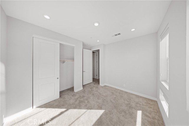 120 Pin Lane, Lake Forest CA: https://media.crmls.org/medias/e5b82a43-3276-43a1-a3f2-878d1e53adab.jpg