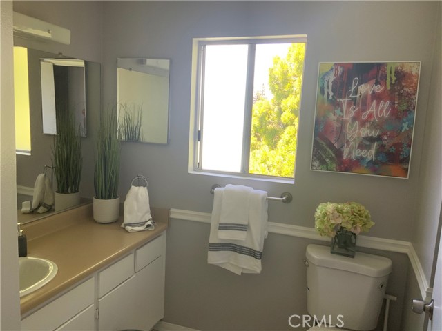 Detail Gallery Image 30 of 45 For 9917 Independence Ave #C,  Chatsworth,  CA 91311 - 2 Beds | 2 Baths