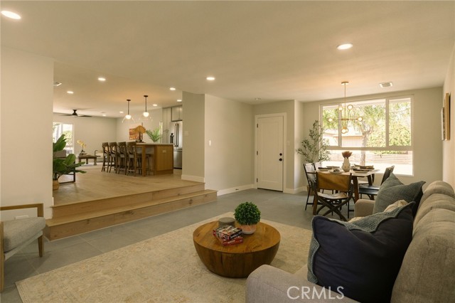 Detail Gallery Image 21 of 48 For 2050 Josie Ave, Long Beach,  CA 90815 - 3 Beds | 2 Baths