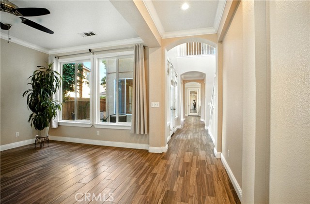 Detail Gallery Image 4 of 35 For 1958 Fall Brook Ct, Merced,  CA 95340 - 4 Beds | 3 Baths