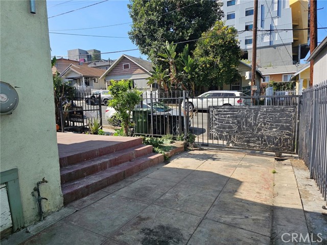 Detail Gallery Image 7 of 23 For 224 N Bixel, Los Angeles,  CA 90026 - 2 Beds | 1 Baths