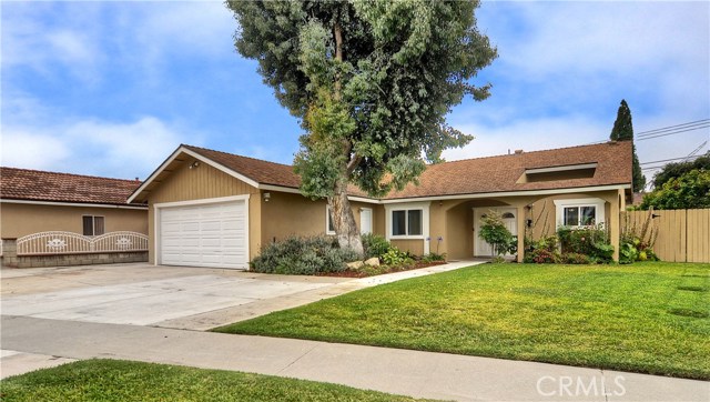 15371 Nantucket St, Westminster, CA 92683