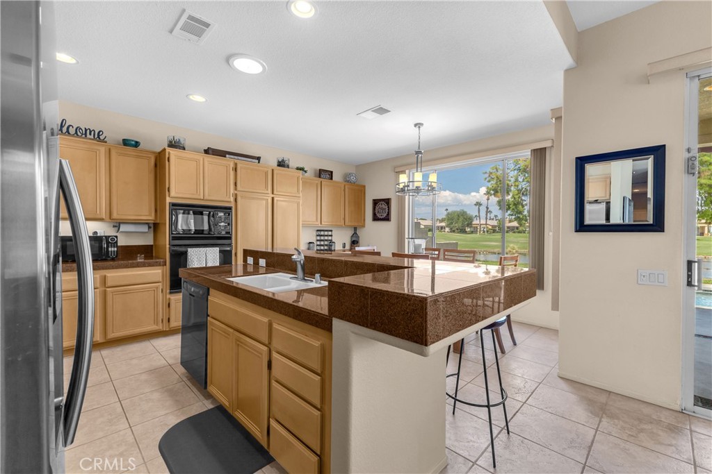 MLS #CV25219775 image #10