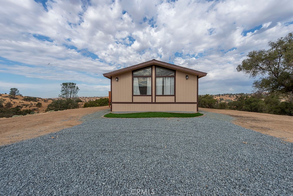 27062 Road 400