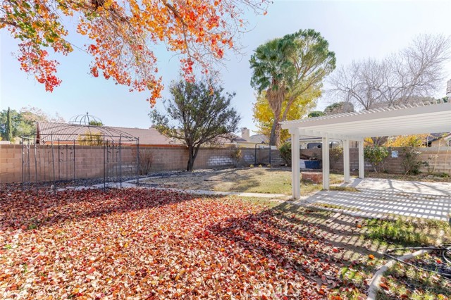 Detail Gallery Image 23 of 28 For 44022 31st St, Lancaster,  CA 93536 - 3 Beds | 2 Baths