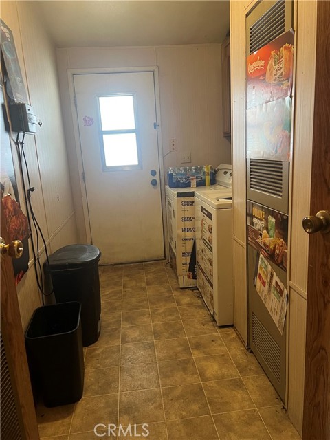 4080 Pedley Road, Jurupa Valley CA: https://media.crmls.org/medias/e5bfca6b-3c73-4721-8735-6579ae01a853.jpg