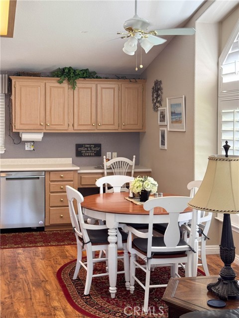 Detail Gallery Image 9 of 50 For 10961 Desert Lawn Dr #433,  Calimesa,  CA 92320 - 3 Beds | 2 Baths