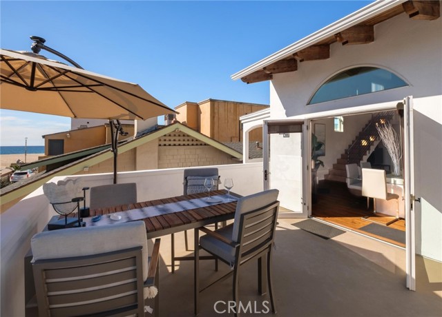 Detail Gallery Image 16 of 73 For 28 10th Ct (9th St Walkstreet), Hermosa Beach,  CA 90254 - – Beds | – Baths