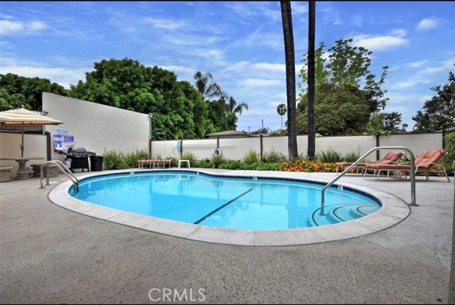 Detail Gallery Image 12 of 15 For 12801 Moorpark St #205,  Studio City,  CA 91604 - 2 Beds | 2 Baths