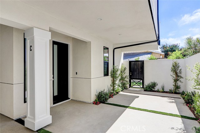 2604 Grant Avenue, Redondo Beach CA: https://media.crmls.org/medias/e5c2f60a-7224-42d8-8a4f-21ec70e370ea.jpg