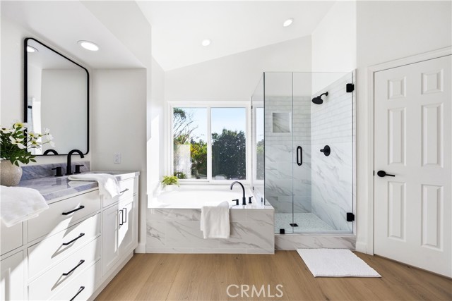 Detail Gallery Image 21 of 45 For 1394 La Culebra Cir, Camarillo,  CA 93012 - 4 Beds | 2/1 Baths