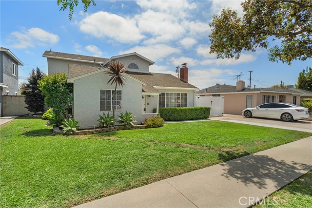 Detail Gallery Image 3 of 32 For 1108 Greenhedge St, Torrance,  CA 90502 - 3 Beds | 2 Baths