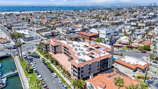 201 Bay Shore Avenue, Long Beach CA: https://media.crmls.org/medias/e5c38911-9db0-46f0-ae35-04651dfadc8c.jpg
