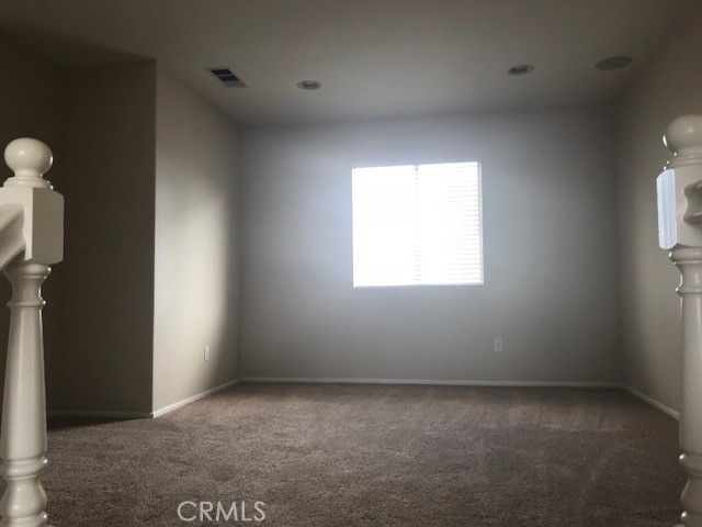 https://media.crmls.org/medias/e5c39d99-d39d-4ec7-94fe-506a5ea8a329.jpg?preset=X-Large
