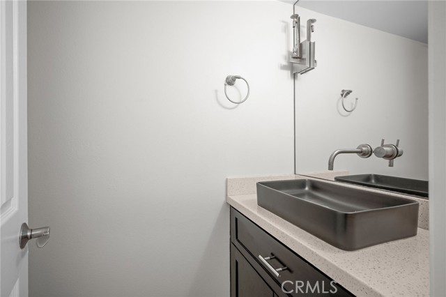 Detail Gallery Image 15 of 34 For 323 N Jackson #119,  Glendale,  CA 91206 - 2 Beds | 2/1 Baths