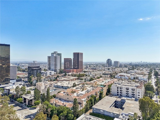 Detail Gallery Image 58 of 64 For 11500 San Vicente Bld #214,  Los Angeles,  CA 90049 - 2 Beds | 3 Baths