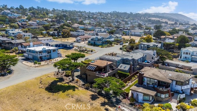 Detail Gallery Image 9 of 59 For 2591 Windsor Bld, Cambria,  CA 93428 - 2 Beds | 1/1 Baths