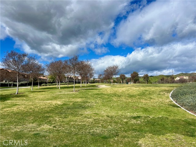 Detail Gallery Image 14 of 20 For 28649 Jardineras Dr, Valencia,  CA 91354 - 3 Beds | 3 Baths