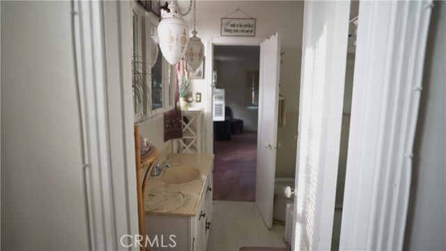 214 E 92nd, Los Angeles CA: https://media.crmls.org/medias/e5c52c36-b611-481c-9dc6-92b2852e8ac6.jpg