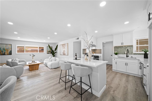 18455 La Cortita Street, Rowland Heights CA: https://media.crmls.org/medias/e5c588f6-6a27-4af2-8dcc-e1ec491a8075.jpg