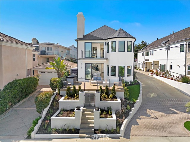 Detail Gallery Image 68 of 74 For 26141 via California, Dana Point,  CA 92624 - 5 Beds | 5/1 Baths