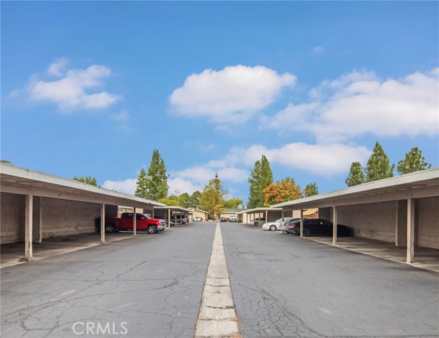 23925 Eucalyptus, Moreno Valley CA: https://media.crmls.org/medias/e5c8e007-5a2c-4f8c-bd17-7778473e3ee3.jpg