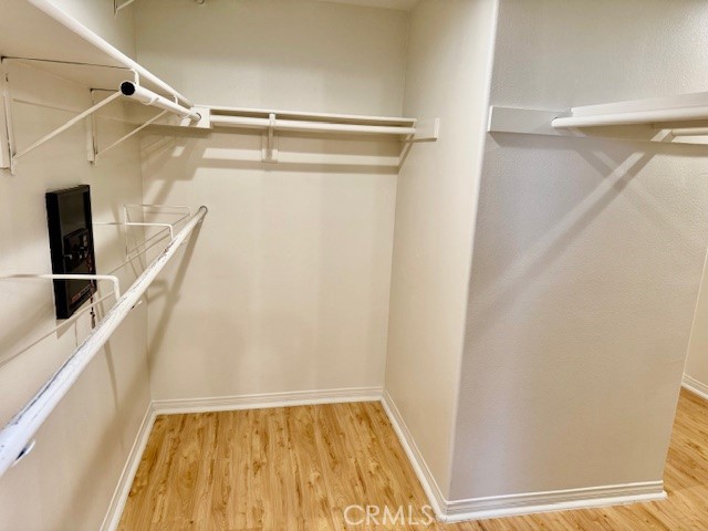 26562 White Oaks Drive, Laguna Hills CA: https://media.crmls.org/medias/e5c8f665-6d30-45ac-809c-3971d489c3a0.jpg