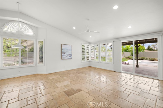 Detail Gallery Image 8 of 47 For 5864 Jeffries Ranch Rd, Oceanside,  CA 92057 - 4 Beds | 2/1 Baths