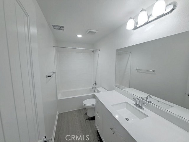 Detail Gallery Image 17 of 32 For 41987 Isadora #1402,  Murrieta,  CA 92562 - 2 Beds | 2/1 Baths