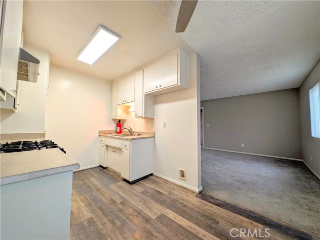 Detail Gallery Image 9 of 31 For 1111 Chestnut St #2,  San Bernardino,  CA 92410 - 5 Beds | 2 Baths