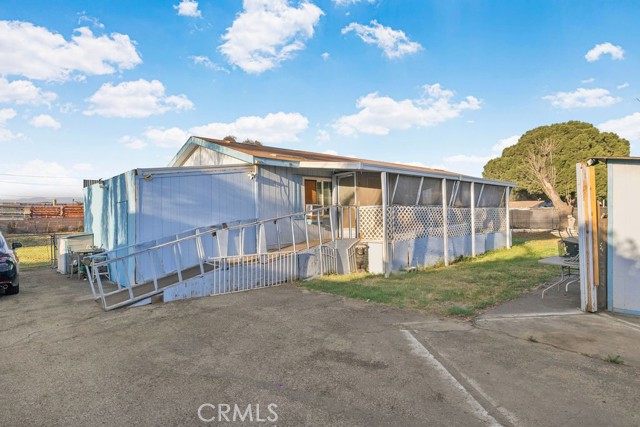  Commercial for Sale in Bloomington, California