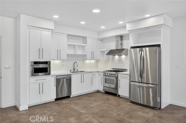Detail Gallery Image 15 of 55 For 13045 Pacific Promenade #132,  Playa Vista,  CA 90094 - 1 Beds | 1/1 Baths