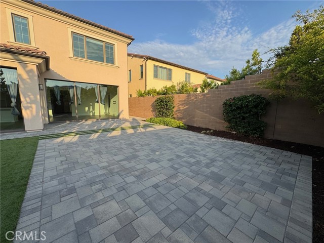 Detail Gallery Image 5 of 22 For 107 Villa Ridge, Irvine,  CA 92602 - 4 Beds | 3 Baths