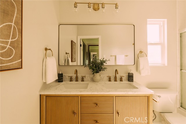 Image 44 of 64 For 1319 Kornblum Avenue