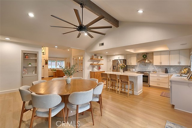 Detail Gallery Image 10 of 52 For 2015 W Ontario, Corona,  CA 92882 - 4 Beds | 2 Baths