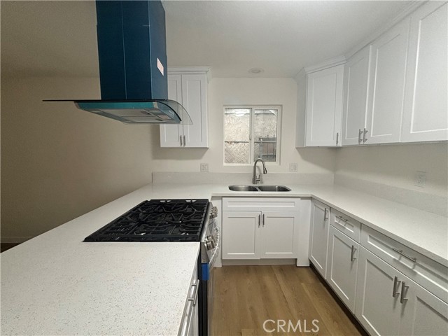 Detail Gallery Image 13 of 31 For 1705 E 111th Pl, Los Angeles,  CA 90059 - 3 Beds | 2 Baths