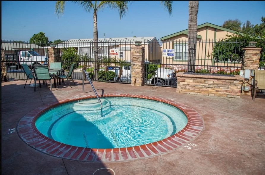 Detail Gallery Image 12 of 18 For 5815 E La Palma Ave #226,  Anaheim,  CA 92807 - 4 Beds | 2 Baths