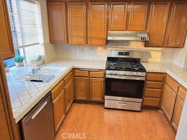 Detail Gallery Image 5 of 10 For 653 Fairview Ave #4,  Arcadia,  CA 91007 - 2 Beds | 2/1 Baths