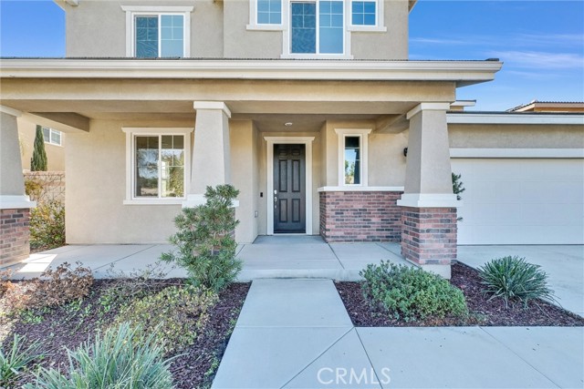 Detail Gallery Image 5 of 35 For 11574 Winnicut Ct, Jurupa Valley,  CA 91752 - 5 Beds | 3 Baths