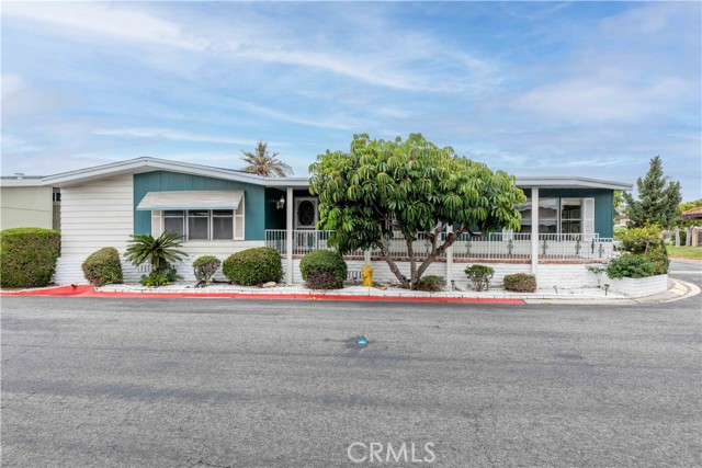 Detail Gallery Image 26 of 27 For 18601 Newland St #3,  Huntington Beach,  CA 92646 - 2 Beds | 2 Baths