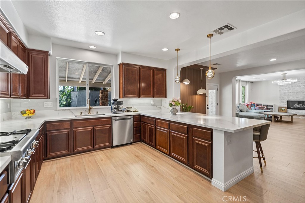 MLS #WS25169872 img 13