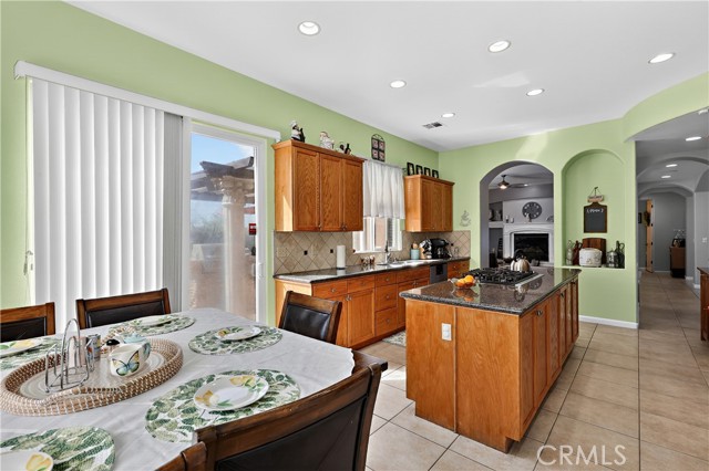 Detail Gallery Image 30 of 72 For 8815 Laguna, Chowchilla,  CA 93610 - 5 Beds | 4/1 Baths