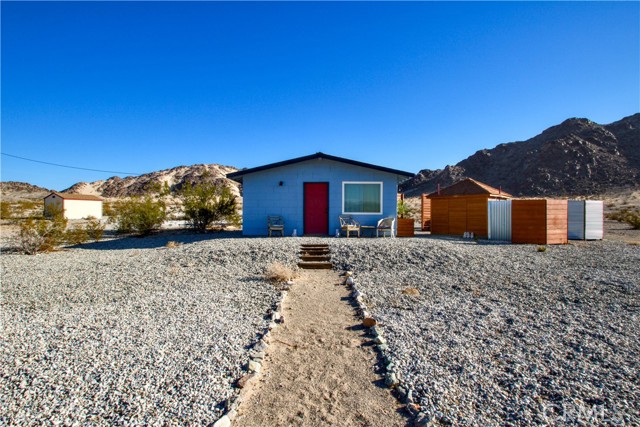 Detail Gallery Image 2 of 32 For 79230 Pioneer Rd, Twentynine Palms,  CA 92277 - 0 Beds | 1 Baths