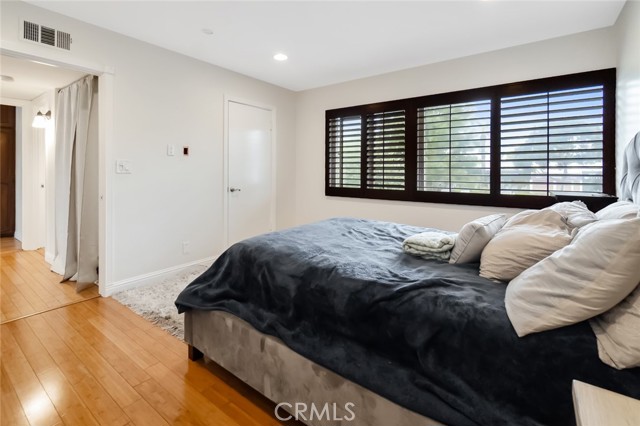 Detail Gallery Image 18 of 29 For 1720 Westcliff Dr #10,  Newport Beach,  CA 92660 - 1 Beds | 1 Baths