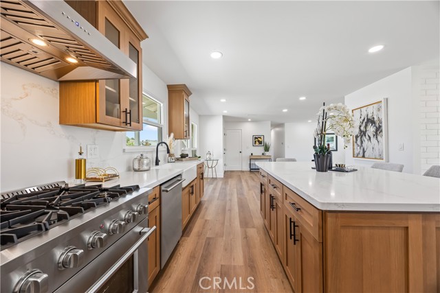 1809 Celeste Lane, Fullerton CA: https://media.crmls.org/medias/e5d5b7ce-5169-4ec0-a1b3-6b4b91964b82.jpg