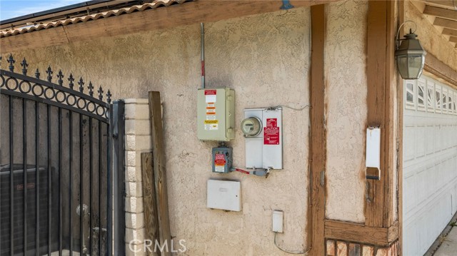 13067 Alexis Drive, Moreno Valley CA: https://media.crmls.org/medias/e5d63e77-066f-4f5a-ae7f-0afa00031a91.jpg