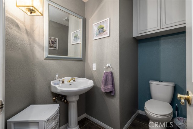 Detail Gallery Image 13 of 61 For 30356 Spray Dr, Canyon Lake,  CA 92587 - 4 Beds | 2/1 Baths