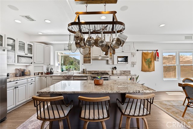 Detail Gallery Image 10 of 68 For 15471 Green Valley Truck Trl, Ramona,  CA 92065 - 4 Beds | 3/1 Baths